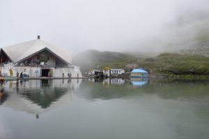 Hemkund Sahib- the raw traveller!